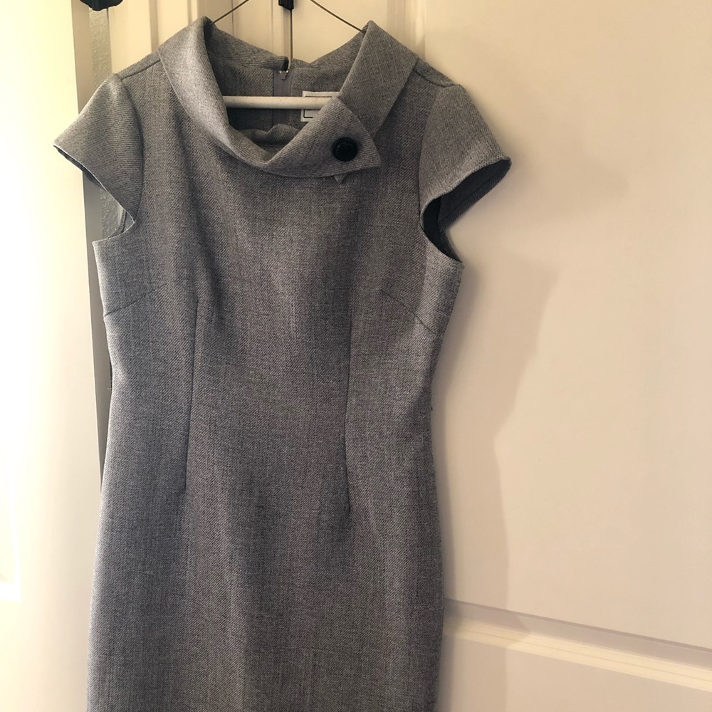 Karen Stevens Size 8 gray dress
